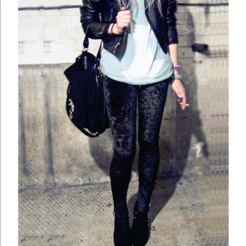 Romwe black velvet legging